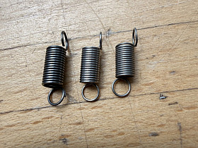 Set pružinek ramínka podavače AR15 / AK - soft/ medium/ hard